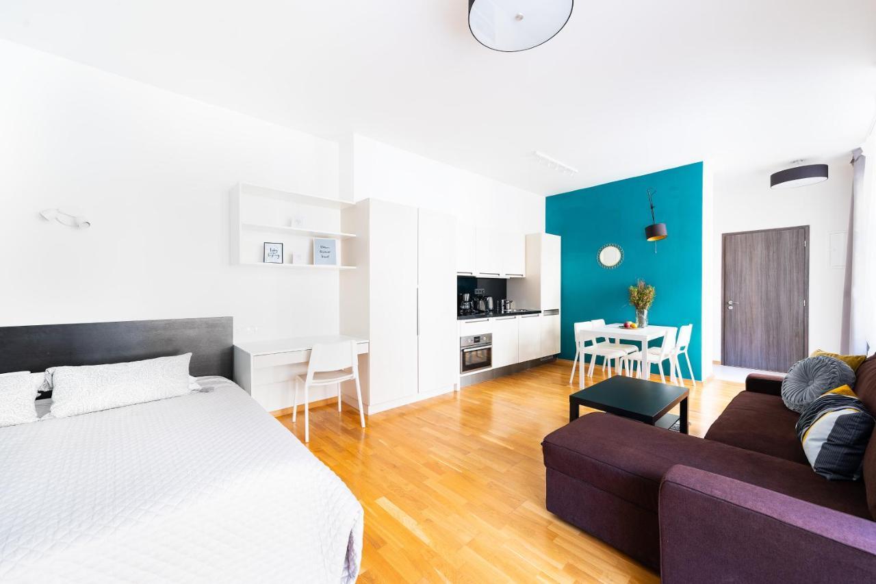 Boheme Apartments Charle'S Square プラハ エクステリア 写真