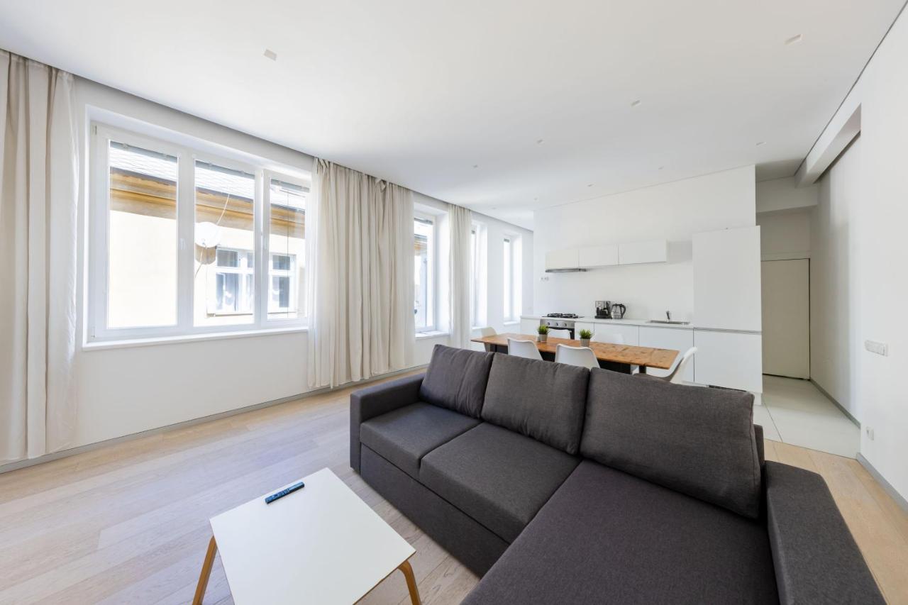 Boheme Apartments Charle'S Square プラハ エクステリア 写真