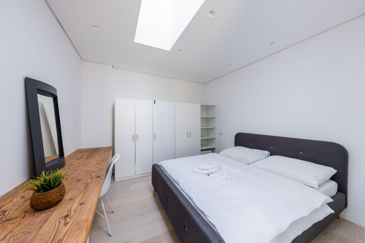Boheme Apartments Charle'S Square プラハ エクステリア 写真